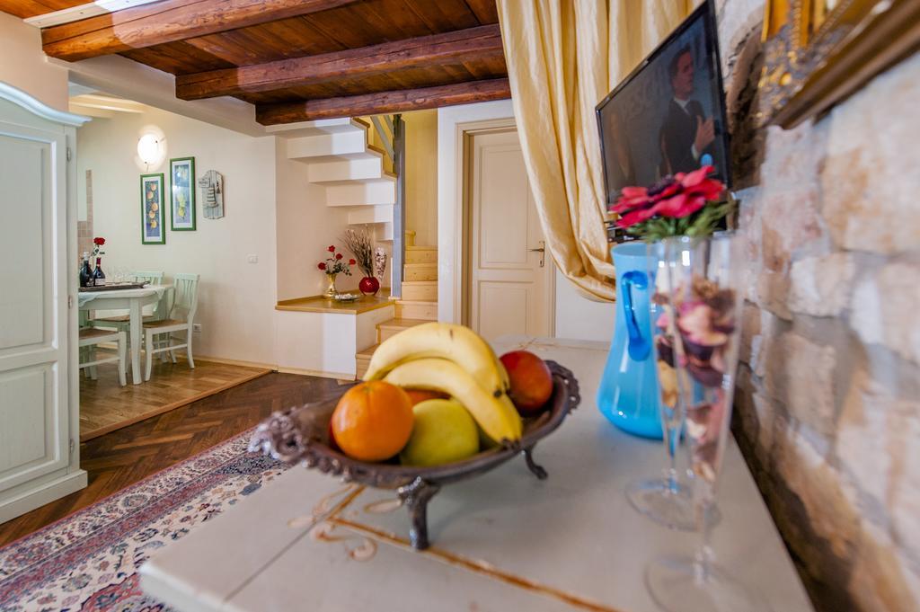 La Carera Centro Storico Guest house 3*